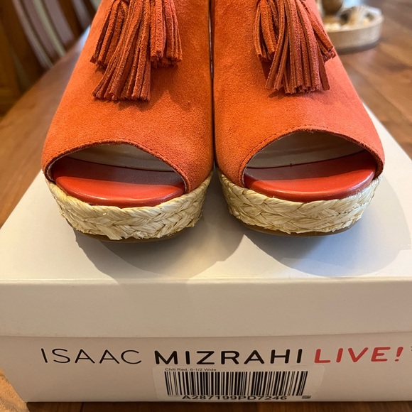 Isaac Mizrahi Open Toed Suede Leather Sandals Size 6.5 Wide - Picture 7 of 9